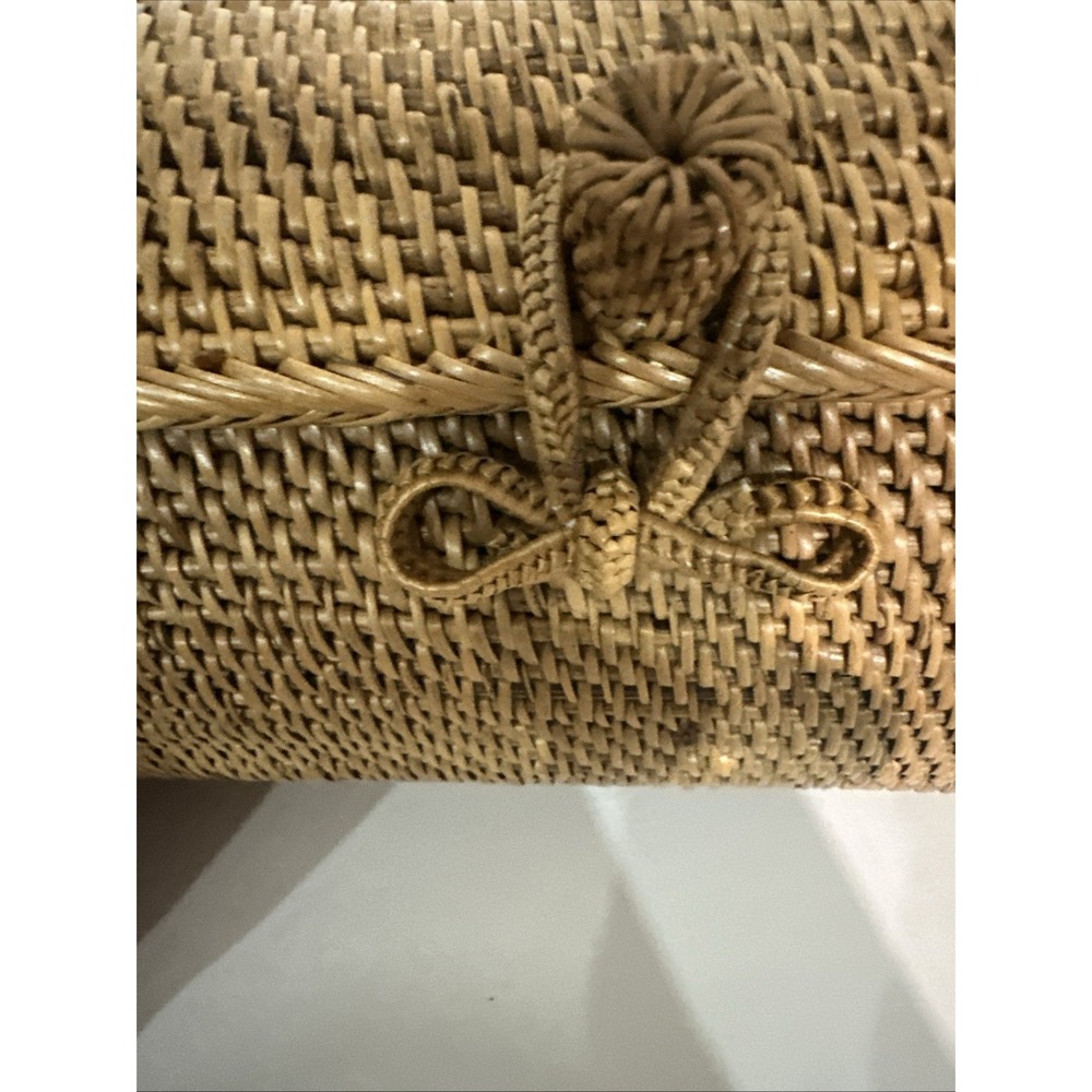 Natural Rattan Barrel Shoulder Bag - Picture 5 of 8